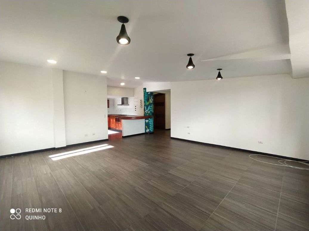 Apartamento de 3 alcobas en venta en Chapinero Norte, Bogotá, 140 m² · foto 4 de 20