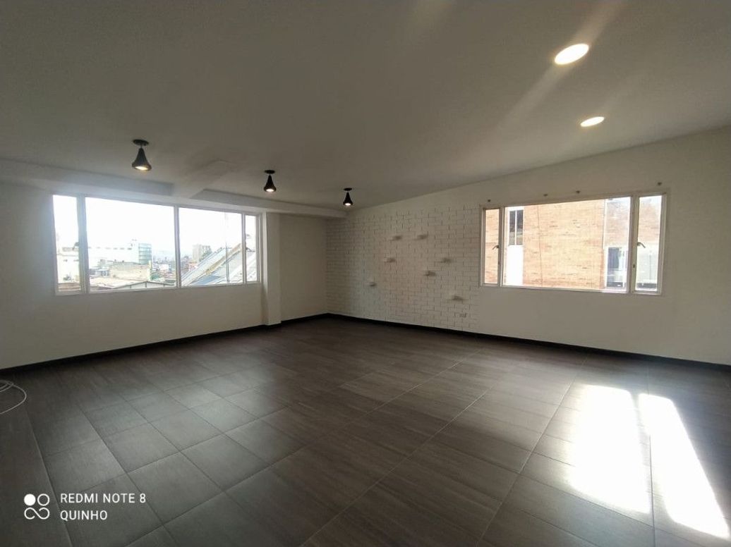 Apartamento de 3 alcobas en venta en Chapinero Norte, Bogotá, 140 m² · foto 2 de 20