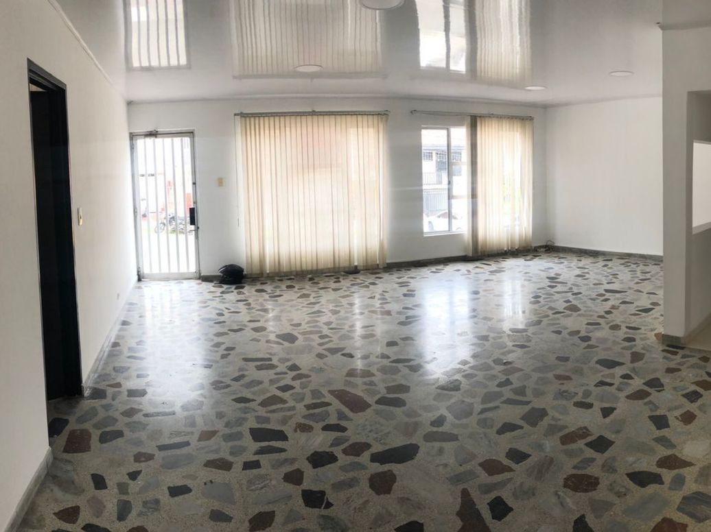 Casa en Arriendo o venta en Avenida 30 de agosto, Pereira, Pereira en Maraya
