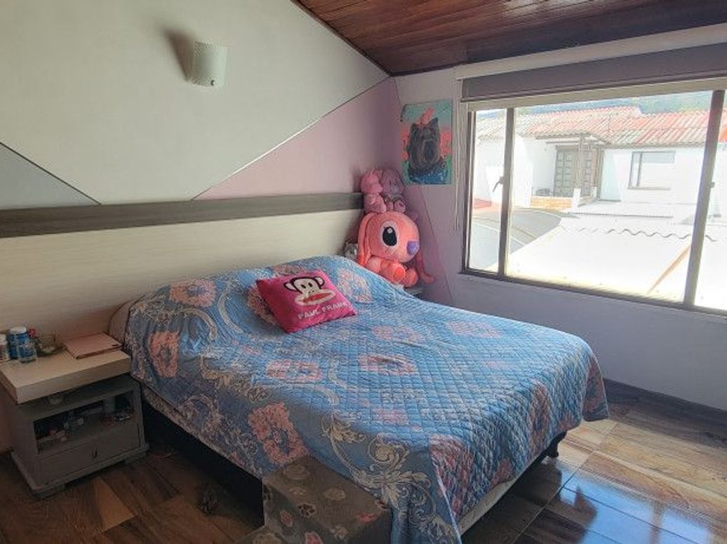 Casa de 3 alcobas en venta en Villa Magdala, Bogotá, 211 m² · foto 16 de 20