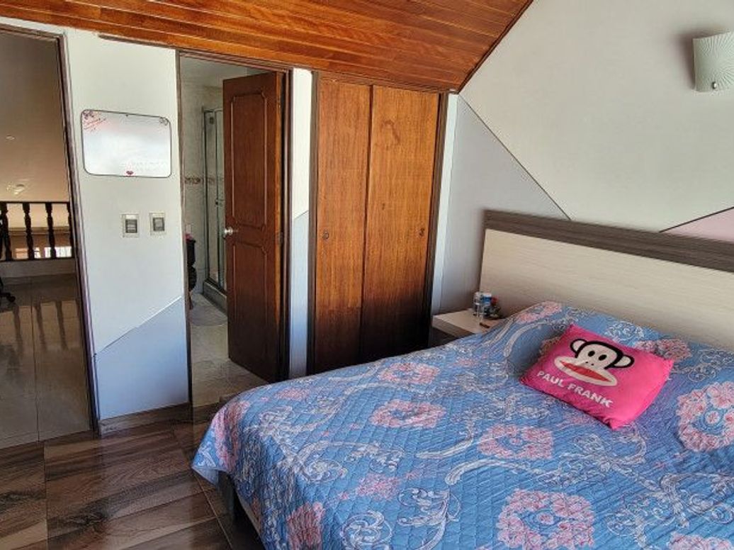 Casa de 3 alcobas en venta en Villa Magdala, Bogotá, 211 m² · foto 17 de 20