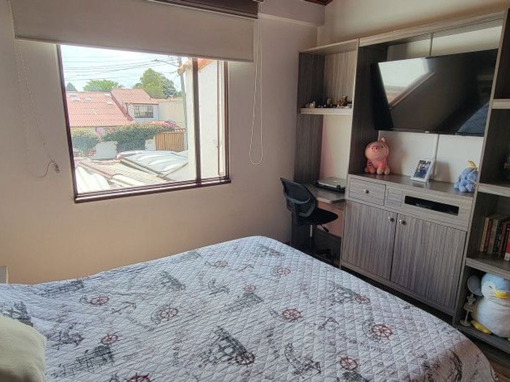 Casa de 3 alcobas en venta en Villa Magdala, Bogotá, 211 m² · foto 19 de 20