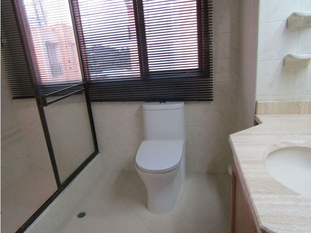 Casa de 4 alcobas en venta en Casa Blanca Suba, Bogotá, 292 m² · foto 15 de 20