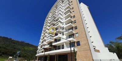 Aparta estudio en Arriendo en Piedecuesta exclusivo para adultos mayores de 50 años cuenta con sala comedor y balcón con vista hacia el Hospital Internacional de Colombia HIC, cocina integral, zona de ropas, 1 alcoba, 1 baño y 1 parqueadero. adicional su zona social cuenta y dispone de amenidades para el bienestar de sus residentes.