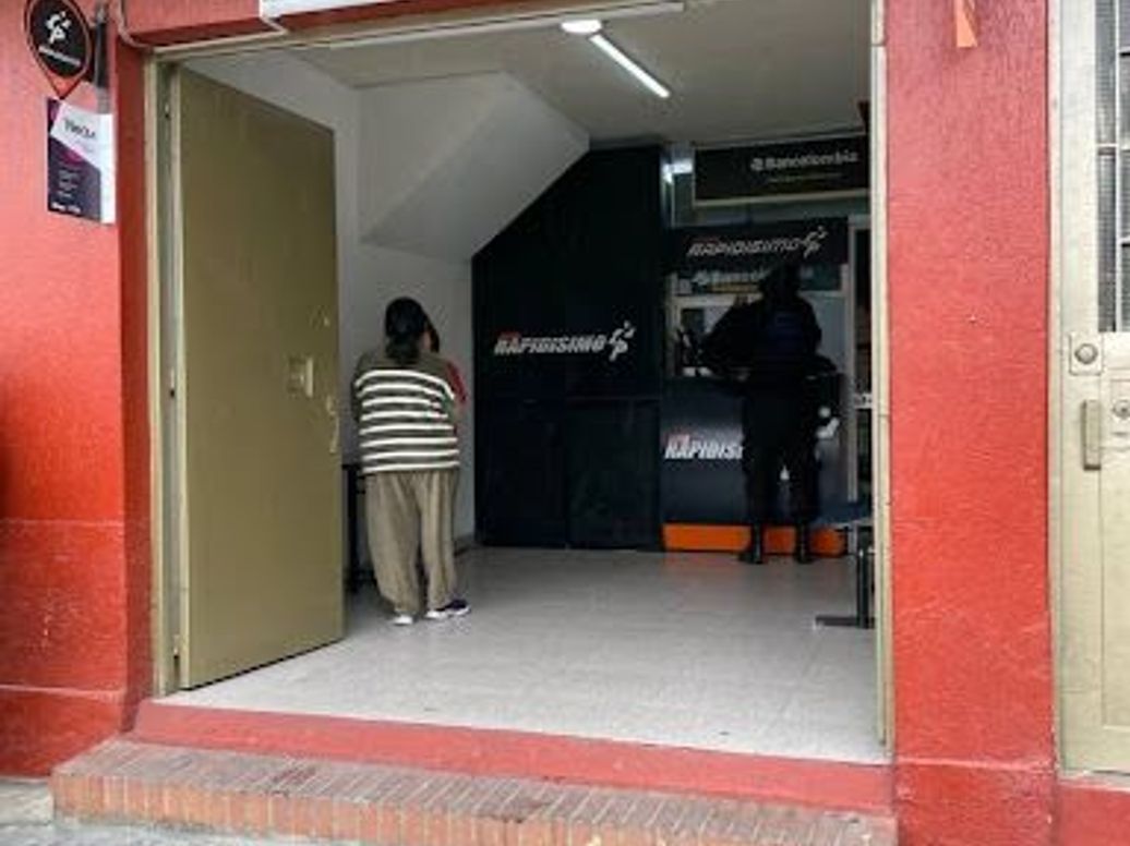 Casa de 7 alcobas en venta en San Fernando, Bogotá, 375 m² · foto 7 de 20