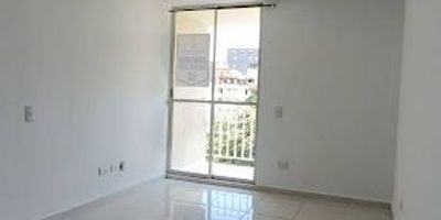 SE VENDE!! Apartamento en conjunto residencial Terragrata, Dosquebradas, cerca a colegios, parques, centros comerciales, comodas vias de acceso, el apartamento cuenta con 3 habitaciones con closet, sala comedor, cocina integral, zona de ropas, además cuenta con parqueadero privado cubierto.  CONTACTANOS!! PRECIO NEGOCIABLE!!!