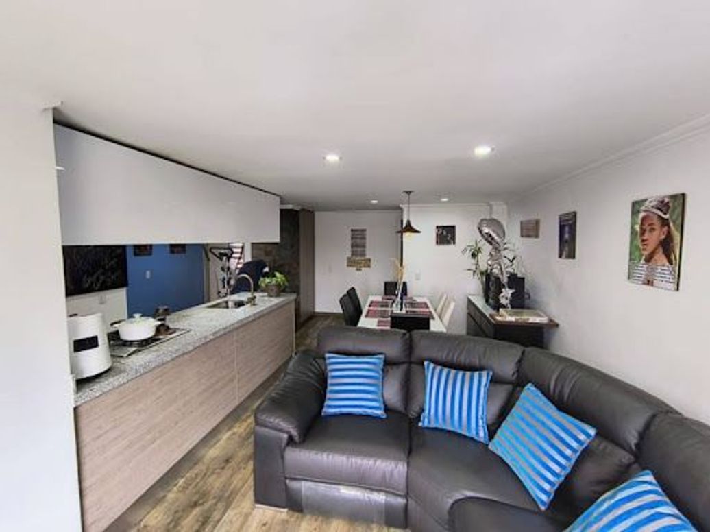 Apartamento de 2 alcobas en venta en El Batán, Bogotá, 72 m² · foto 10 de 20