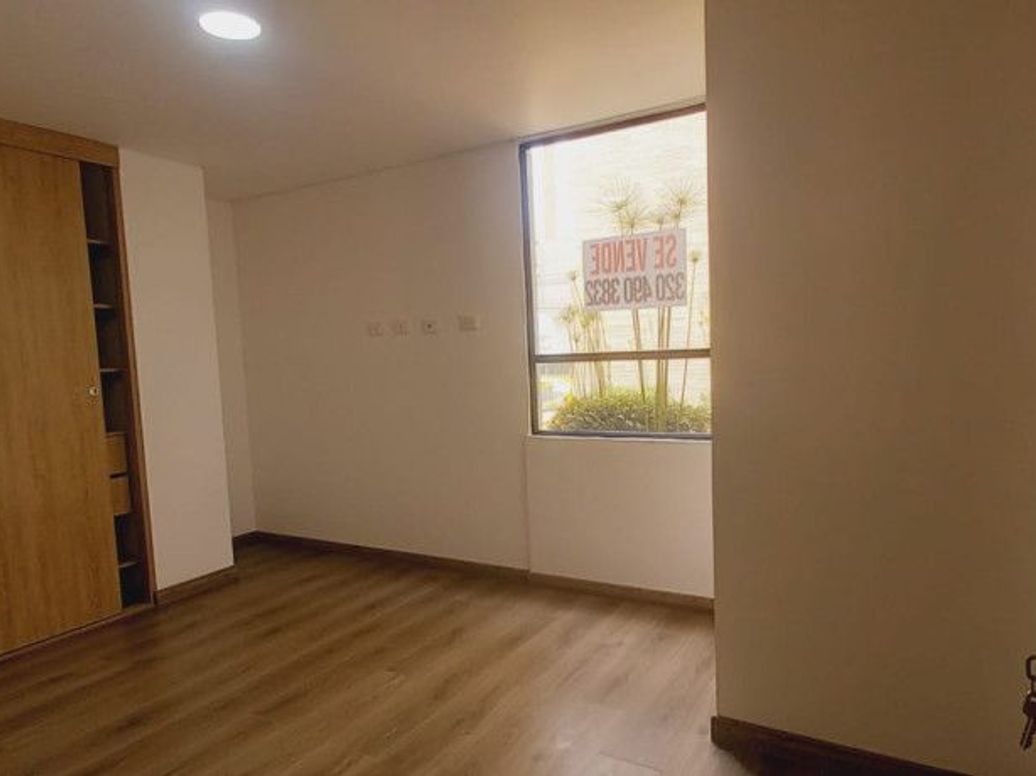 Apartamento de 2 alcobas en venta en Tibabita, Bogotá, 54 m² · foto 5 de 13