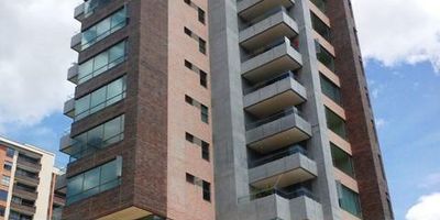 OFICINA PARA ESTRENAR EN EDIFICIO MIXTO, ACCESO POR LAS PALMAS, LA 34 Y CASTROPOL. SE ENTREGA TERMINADA

