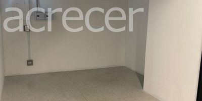 Local para arriendo en centro comercial Plaza Beillin ubicado en el piso 2, el local cuenta con espacios abiertos y comodos perfectos para el crecimiento de tu negocio, el local cuenta con facil acceso a transporte publico, entidades bancarias, supermercados, almacenes, restaurantes, permitiendote estar cerca de todo lo que necesitas
