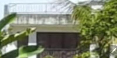 Lote con  casa y 4 apartamentos, el lote tiene un area de  11.817.73 metros cuadrados, tiene agua propia y puede adecuarse como finca de recreo finca  comercial y  otros. Se encuentra muy cerca a la loma de los Bernal, es tener campo y ciudad en solo lugar