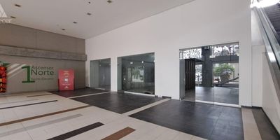 Local comercial ubicado en piso 1 del Mall Palma Grande, muy bien ubicado y con buena afluencia de personas. En este mall encontraras marcas reconocidas y tendras la oportunidad de ser exitoso con la tuya. Animate a conocerlo
