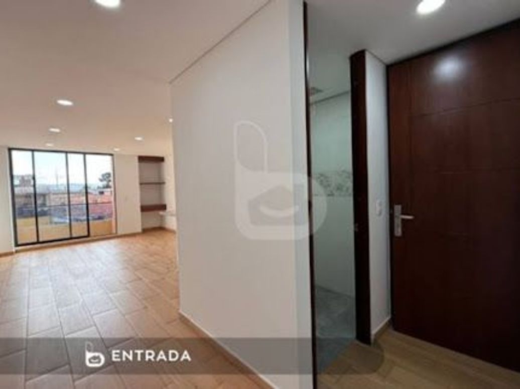 Apartamento de 3 alcobas en venta en Puente Aranda, Bogotá, 84 m² · foto 2 de 20