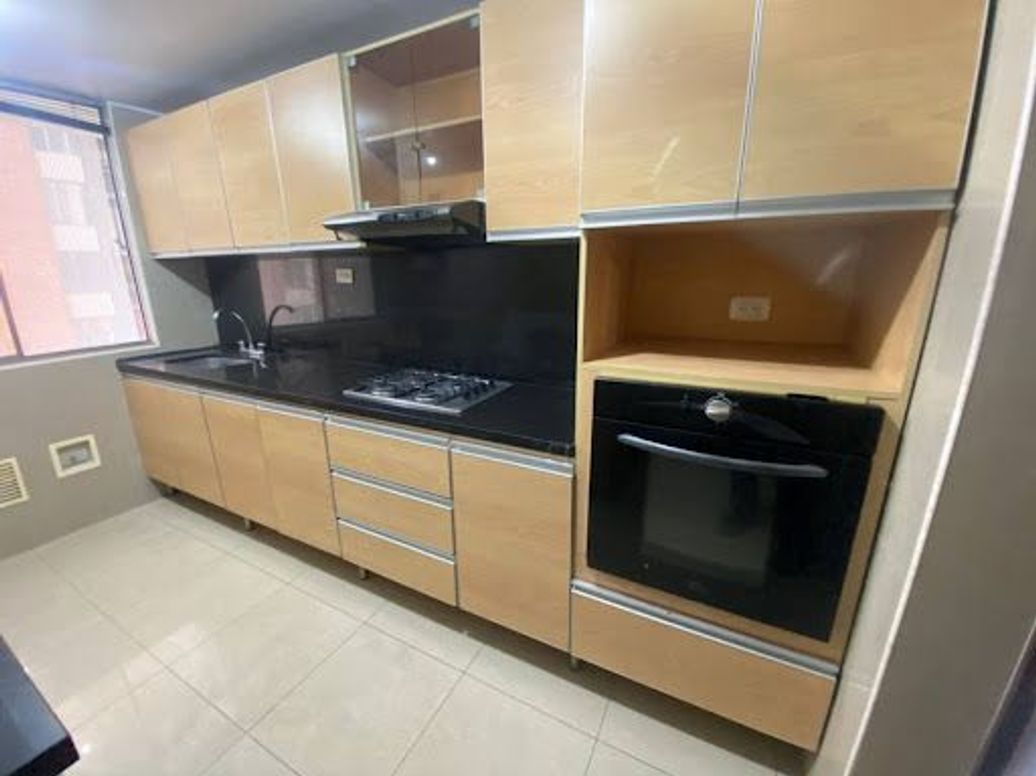 Apartamento de 3 alcobas en venta en Mazurén, Bogotá, 93 m² · foto 9 de 20