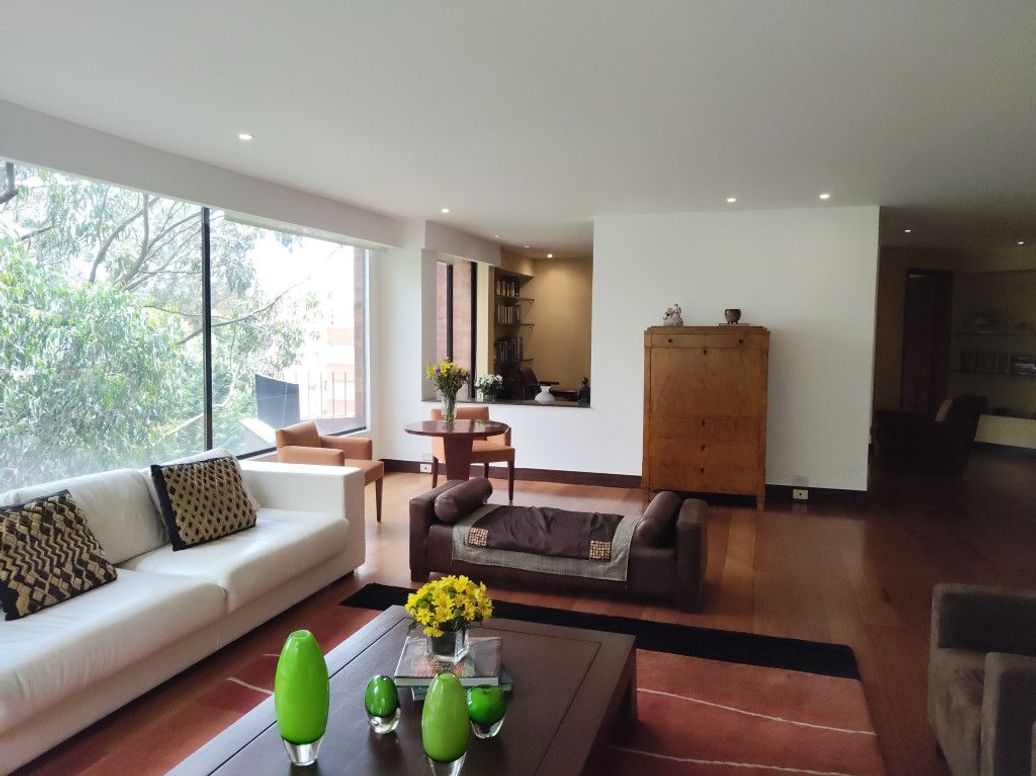 Apartamento de 5 alcobas en venta en Bellavista, Bogotá, 420 m² · foto 2 de 20