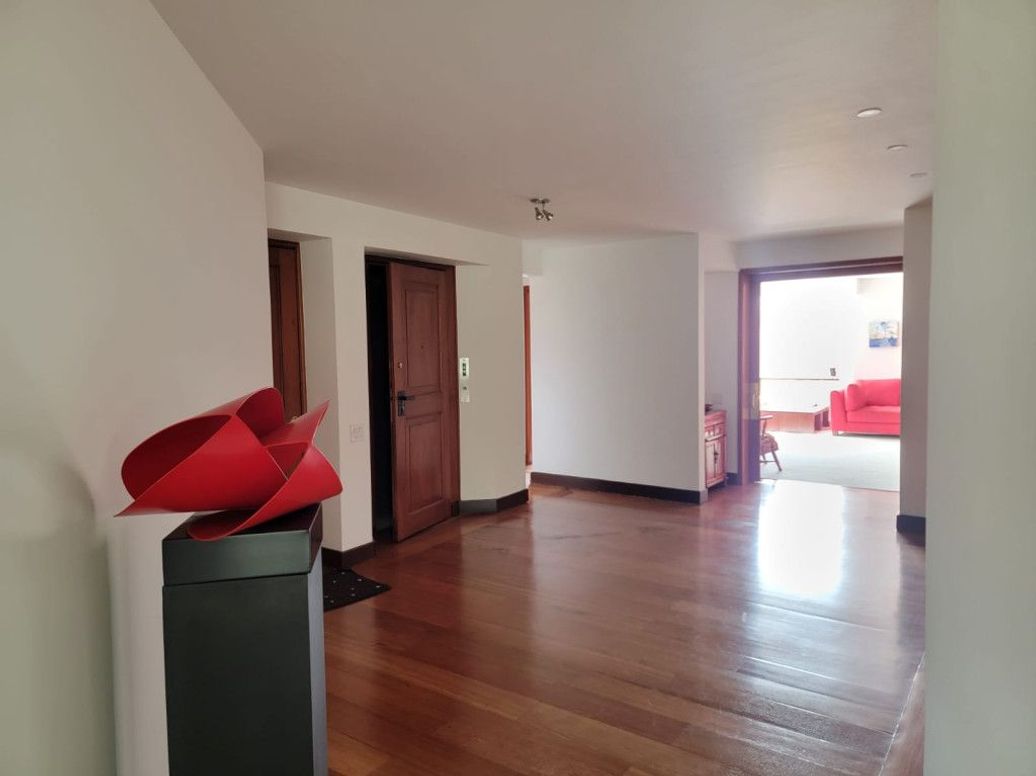 Apartamento de 5 alcobas en venta en Bellavista, Bogotá, 420 m² · foto 6 de 20