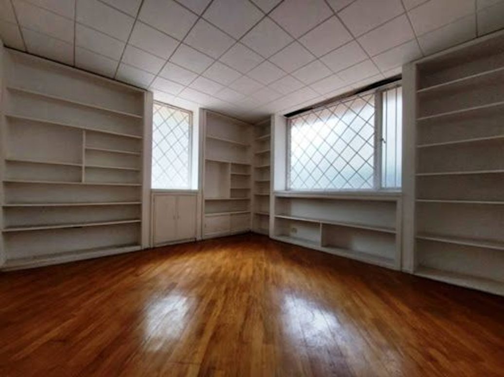 Apartamento de 3 alcobas en venta en Chico, Bogotá, 250 m² · foto 4 de 18