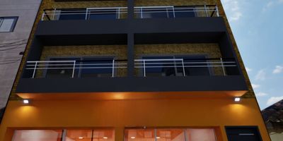 LOCAL COMERCIAL EN VENTA EN LA CEJA .(Está en construcción).
️Sector Colegio María Josefa.
️Area:305 mts² (8,5 mts de frente x 36 mts de fondo ).
Precio:1,200.000.000 NEGOCIABLES!!!.
️ Excelente ubicación debido a su alto flujo vehicular y peatonal.
Mayor información:
️Carlos Mario Acevedo.
3015420632