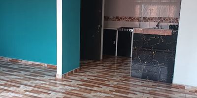 Hermoso apartamento, de 2 alcobas, 1 estudio, sala comedor, cocina integral, 1 baño, zona de lavado 