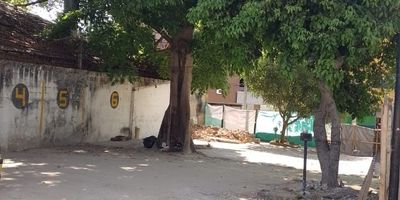 Descubre la oportunidad de construir la casa de tus sueños en este lote de 546 metros cuadrados en , . Con una ubicación privilegiada y un entorno tranquilo, este terreno ofrece el espacio perfecto para crear un hogar único y personalizado. Conecta con la naturaleza y disfruta de la privacidad que este terreno te brinda. ¡No dejes pasar esta oportunidad de invertir en tu futuro!