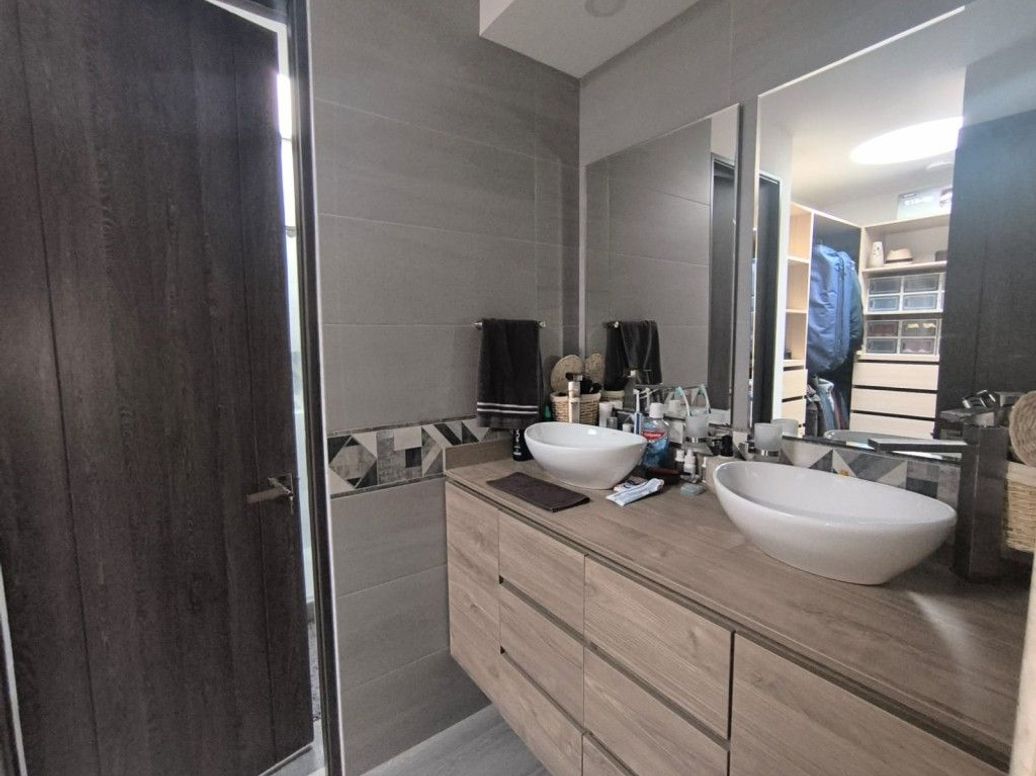 Apartamento de 3 alcobas en venta en Portales Del Norte, Bogotá, 147 m² · foto 15 de 20