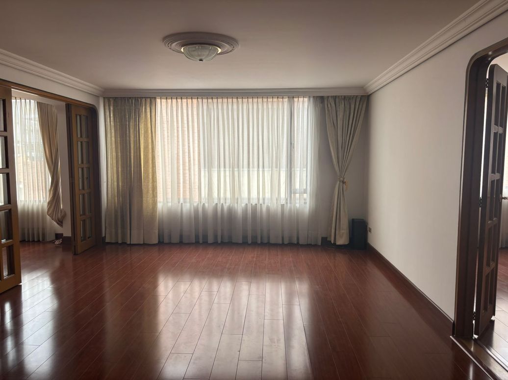 Apartamento en arriendo en Chico Norte Et. Ii - Edif H, Bogotá · foto 4 de 10