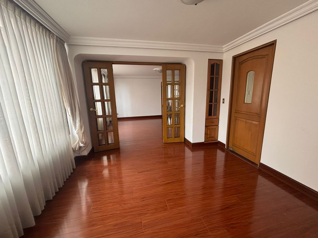 Apartamento en arriendo en Chico Norte Et. Ii - Edif H, Bogotá · foto 2 de 10