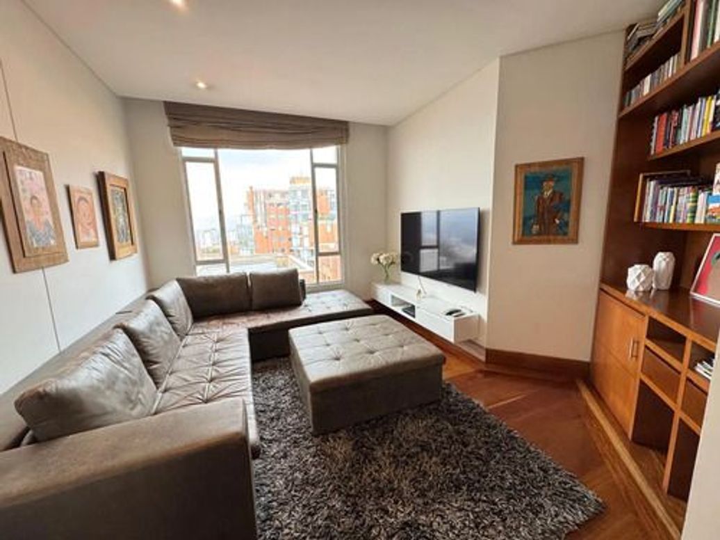 Apartamento de 3 alcobas en arriendo en Bellavista, Bogotá, 300 m² · foto 13 de 20