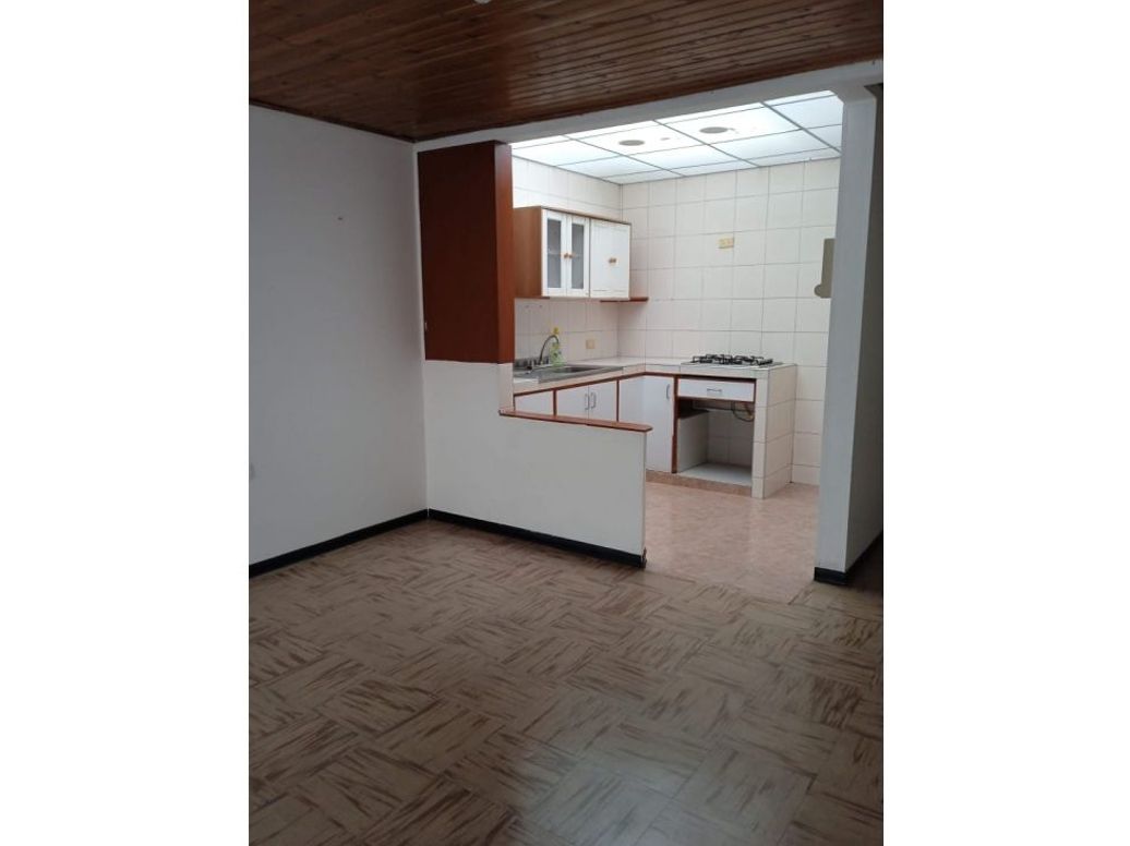 Casa de 1 alcoba en venta en Las Orquideas, Bogotá, 260 m² · foto 9 de 14
