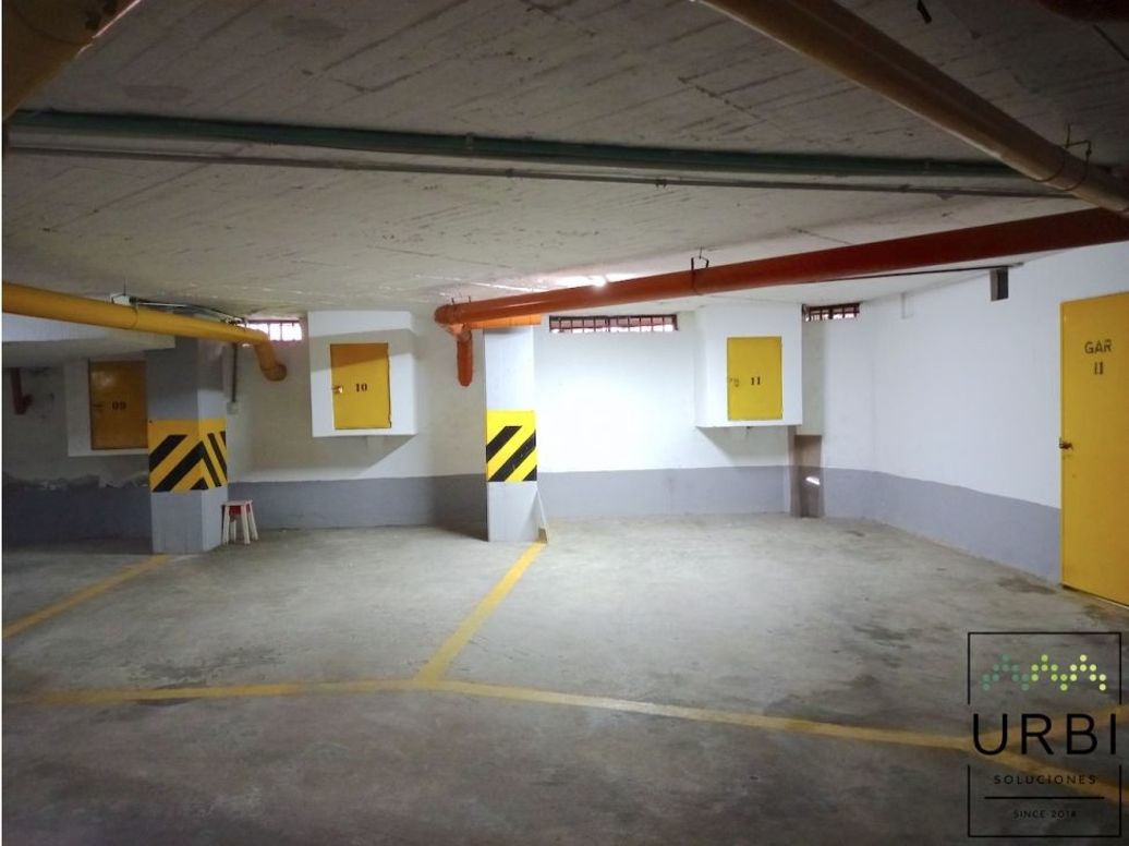 Apartamento de 4 alcobas en venta en Santa Barbara, Bogotá, 255 m² · foto 20 de 20