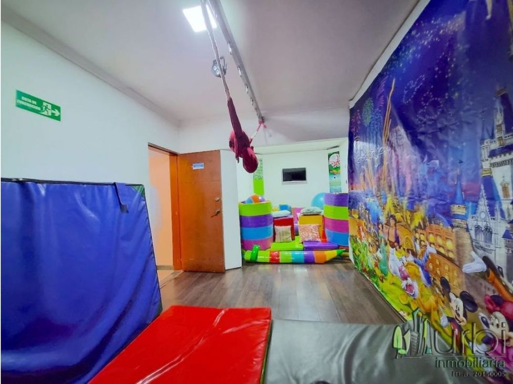 Casa de 6 alcobas en venta en Normandía, Bogotá, 139 m² · foto 16 de 20