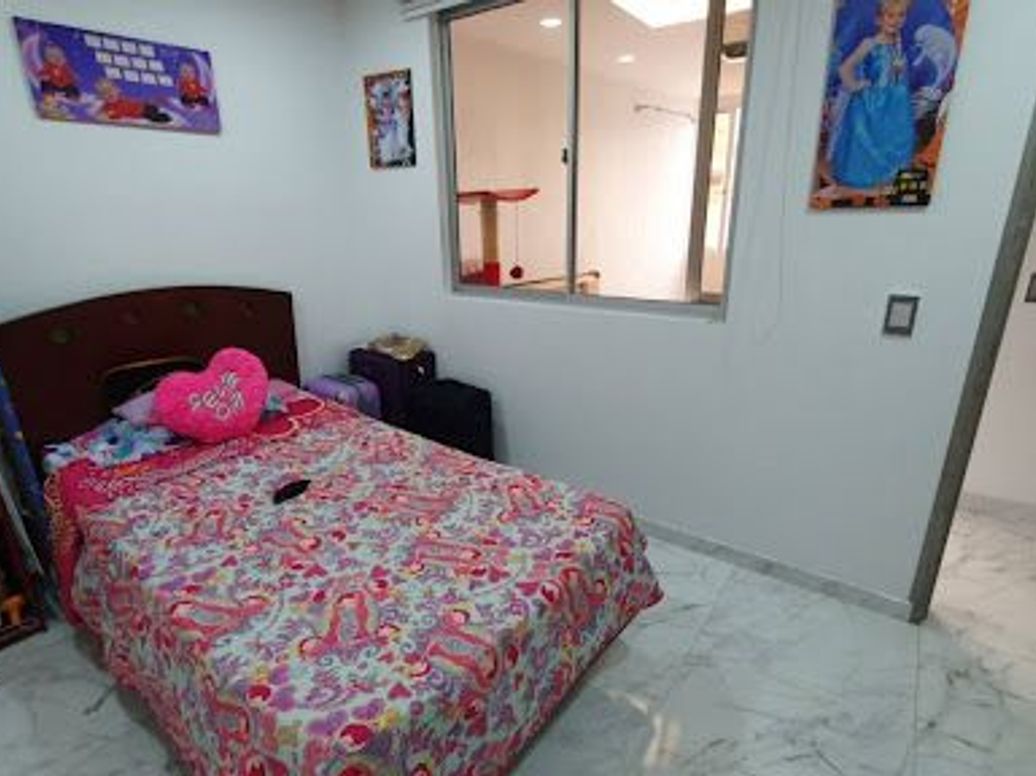 Casa de 12 alcobas en venta en Ciudad Jardín Sur, Bogotá, 480 m² · foto 9 de 20