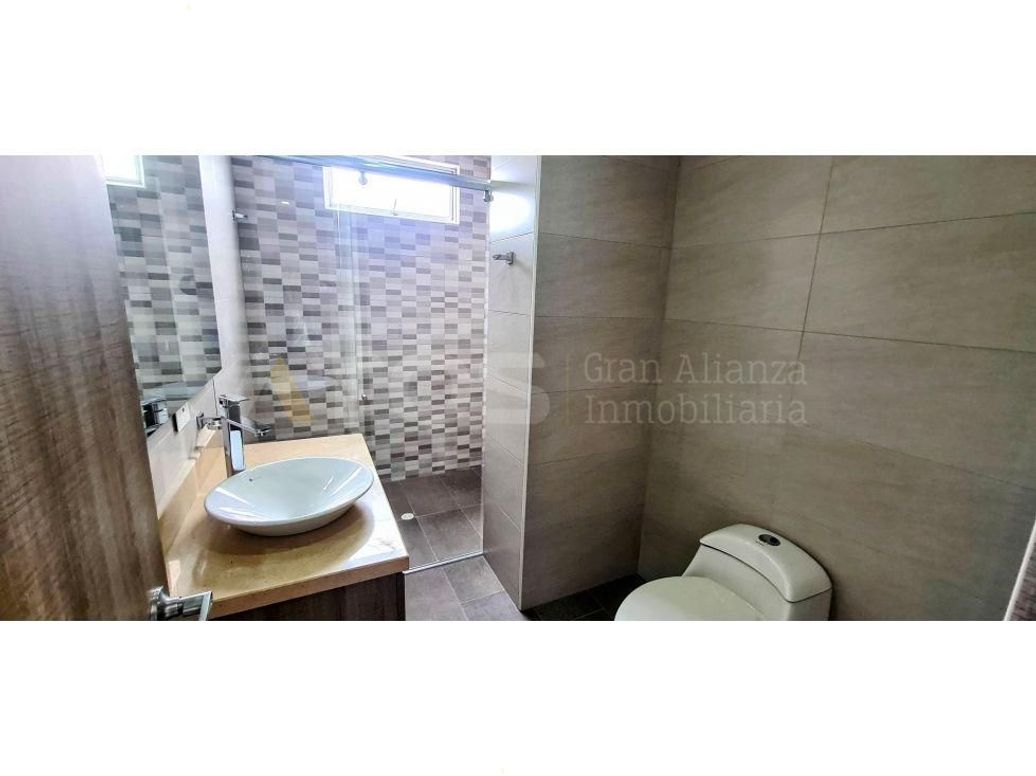 Apartamento de 3 alcobas en venta en Ciudad Jardín Norte, Bogotá, 122 m² · foto 9 de 20