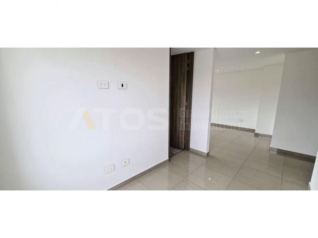 Apartamento de 3 alcobas en venta en Ciudad Jardín Norte, Bogotá, 122 m² · foto 12 de 20
