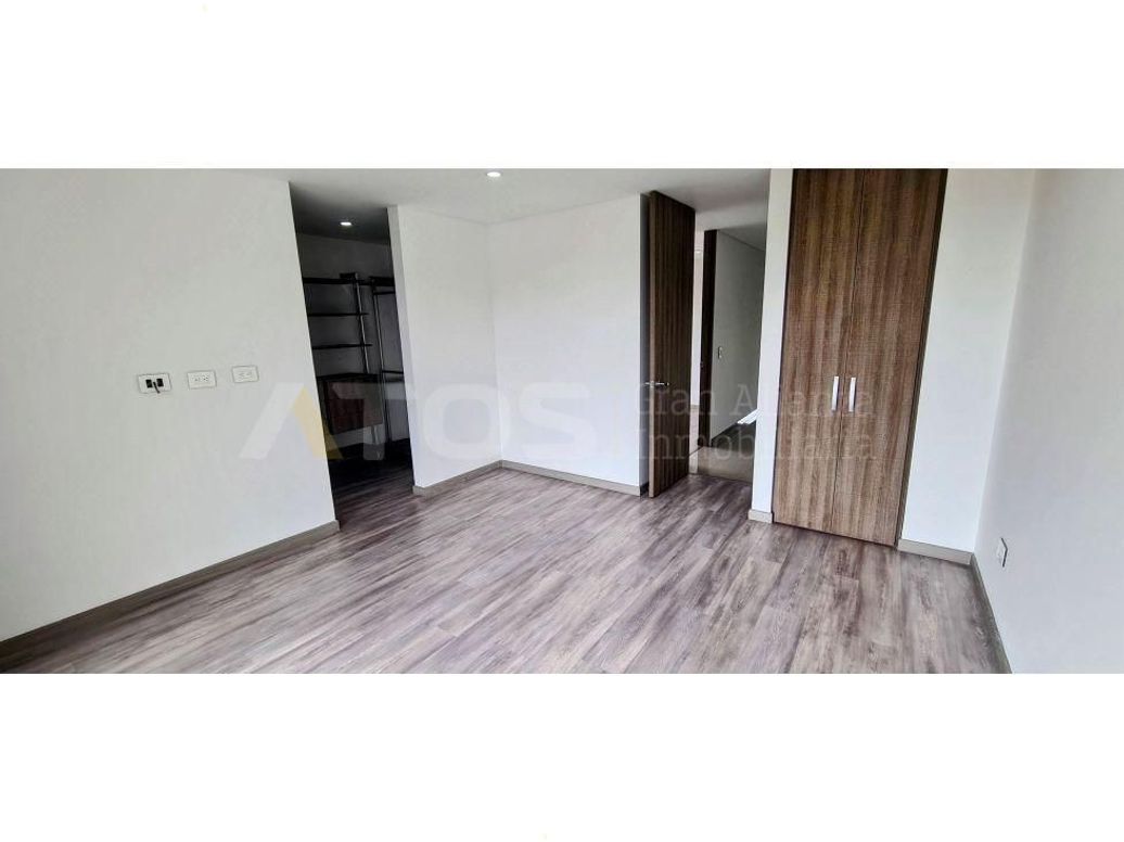 Apartamento de 3 alcobas en venta en Ciudad Jardín Norte, Bogotá, 122 m² · foto 11 de 20