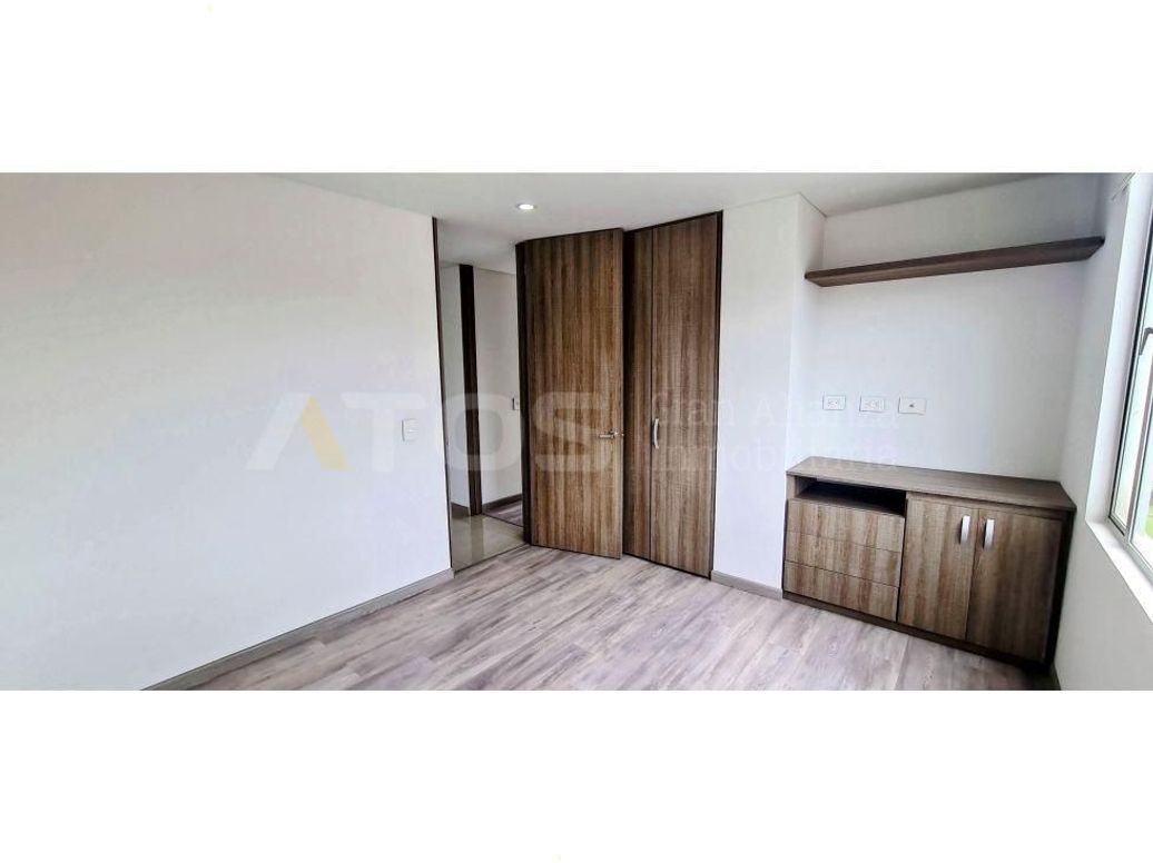 Apartamento de 3 alcobas en venta en Ciudad Jardín Norte, Bogotá, 122 m² · foto 14 de 20