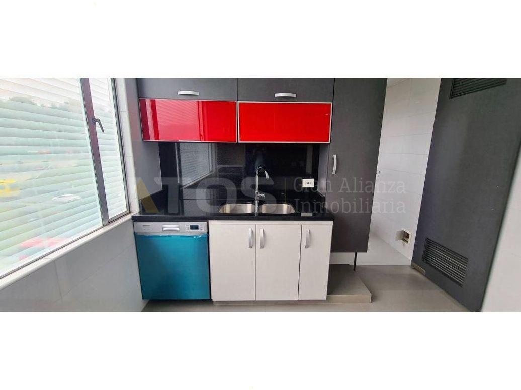 Apartamento de 3 alcobas en venta en Ciudad Jardín Norte, Bogotá, 122 m² · foto 4 de 20
