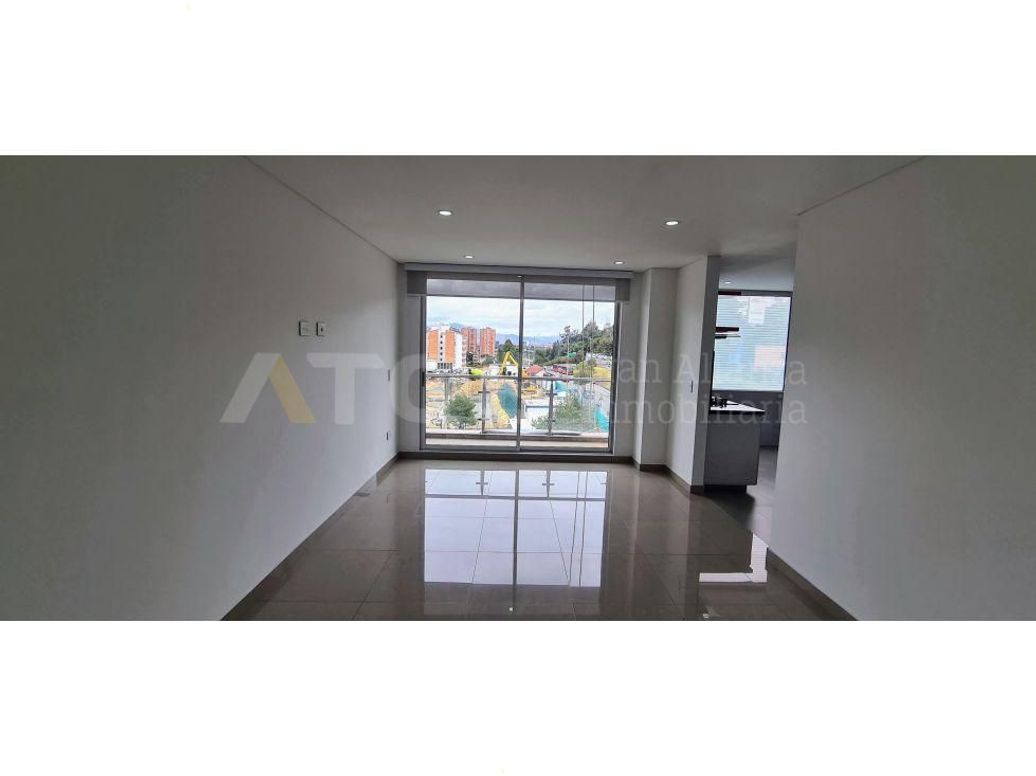 Apartamento de 3 alcobas en venta en Ciudad Jardín Norte, Bogotá, 122 m² · foto 5 de 20