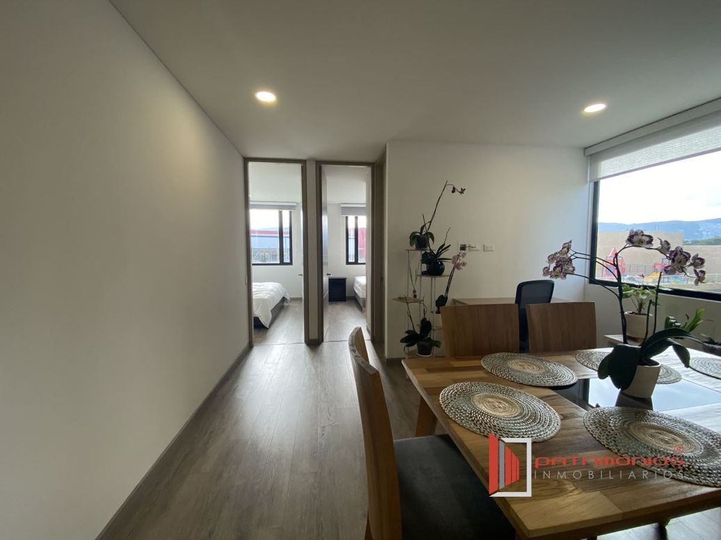 Apartamento de 2 alcobas en venta en Portales Del Norte, Bogotá, 74 m² · foto 8 de 18