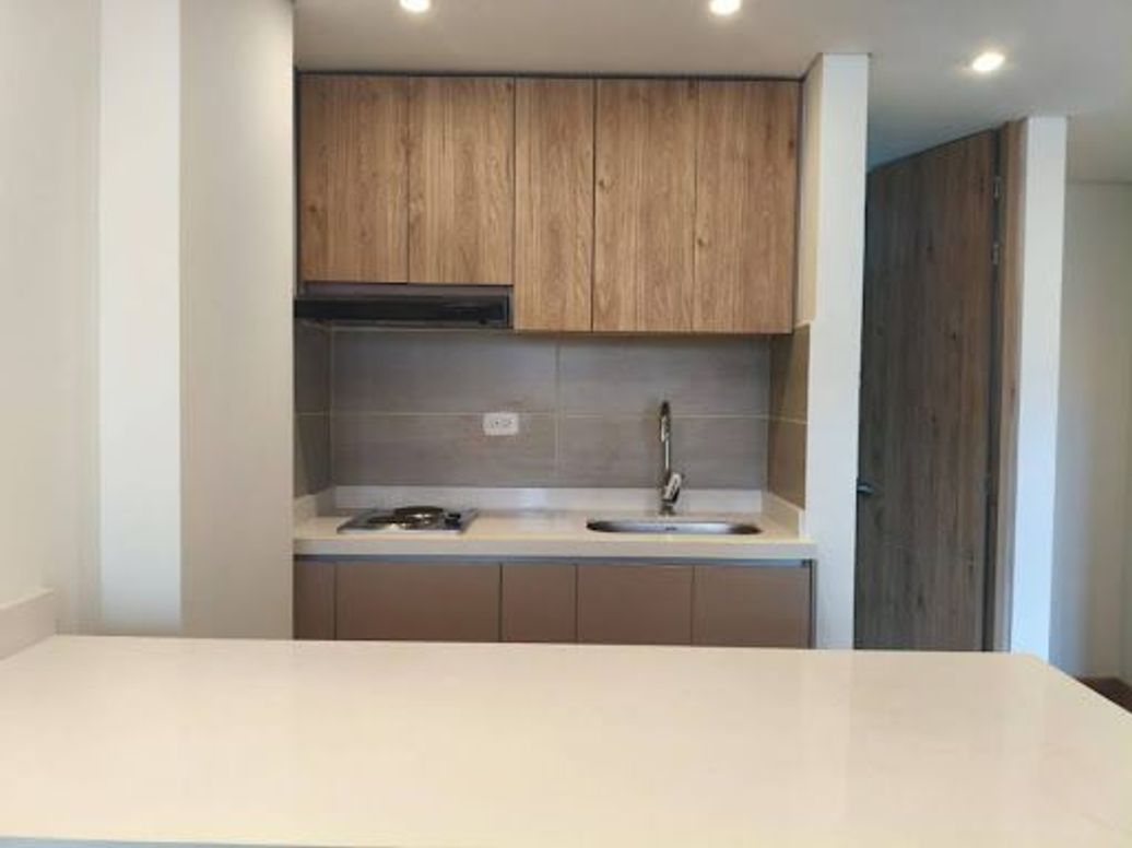 Apartamento de 1 alcoba en venta en Modelia, Bogotá, 34 m² · foto 5 de 20