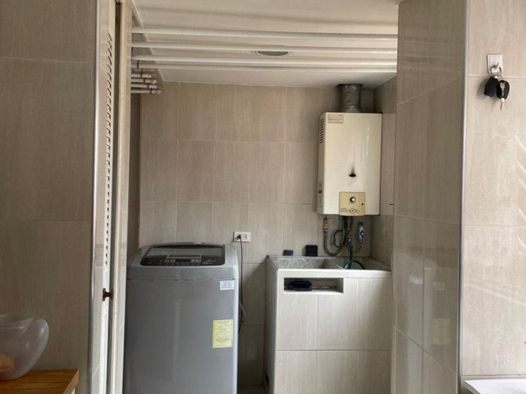 Apartamento de 3 alcobas en venta en Acacias Usaquen, Bogotá, 109 m² · foto 9 de 18