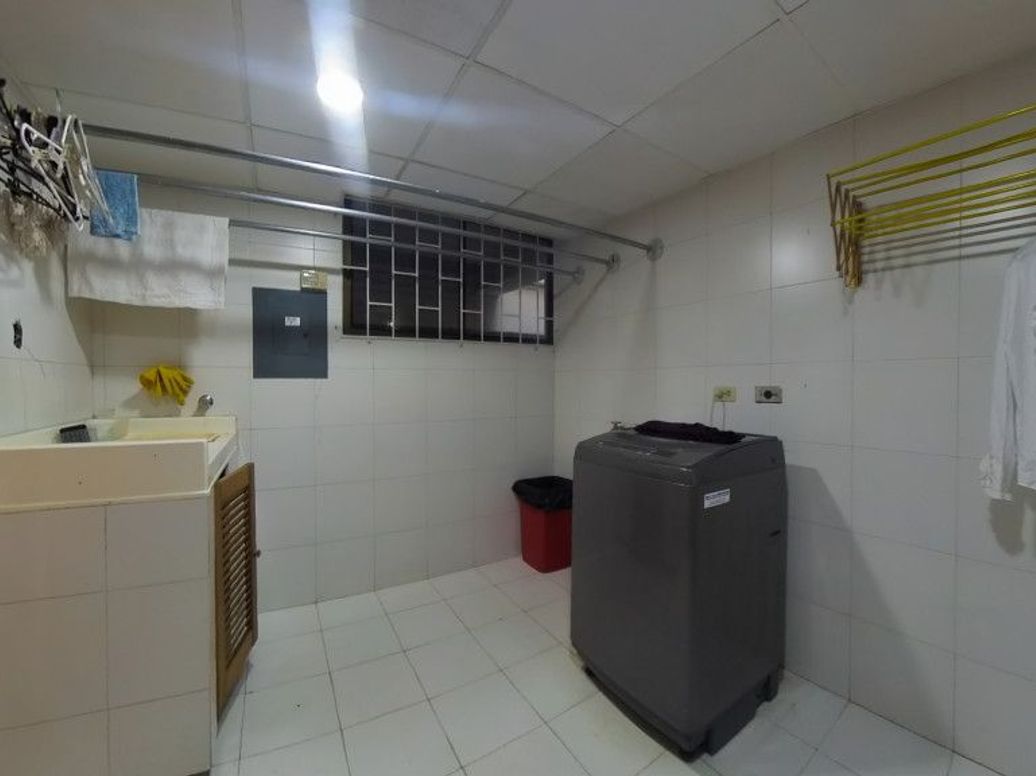 Casa de 3 alcobas en venta en A.S.D., Bogotá, 237 m² · foto 13 de 20