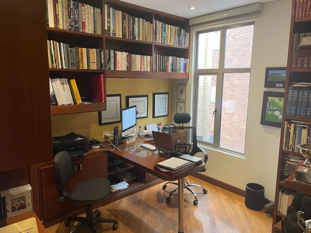 Apartamento de 2 alcobas en venta en Chicó Norte, Bogotá, 154 m² · foto 8 de 16