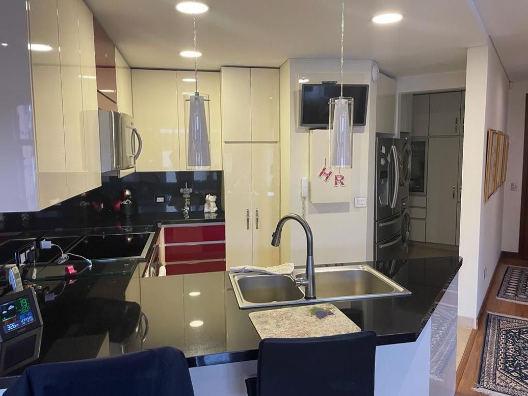 Apartamento de 2 alcobas en venta en Chicó Norte, Bogotá, 154 m² · foto 7 de 16