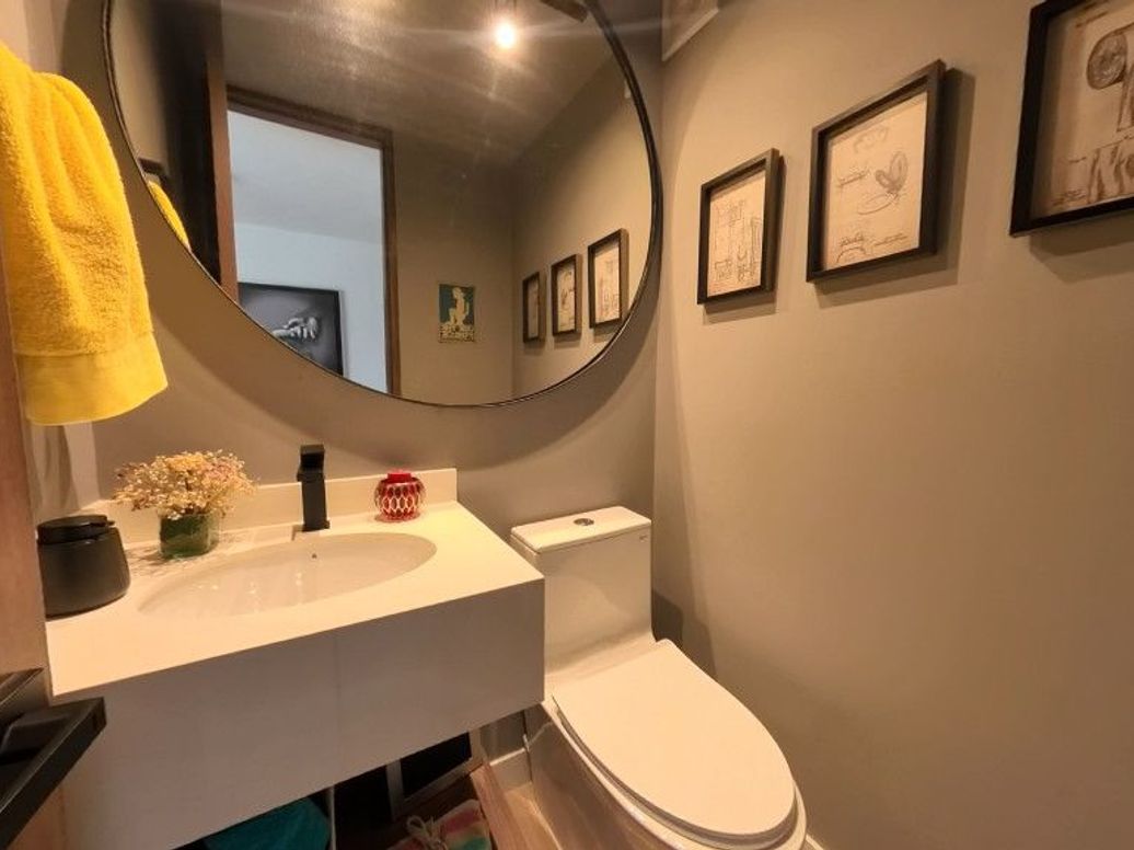 Apartamento de 3 alcobas en venta en El Plan, Bogotá, 196 m² · foto 3 de 20