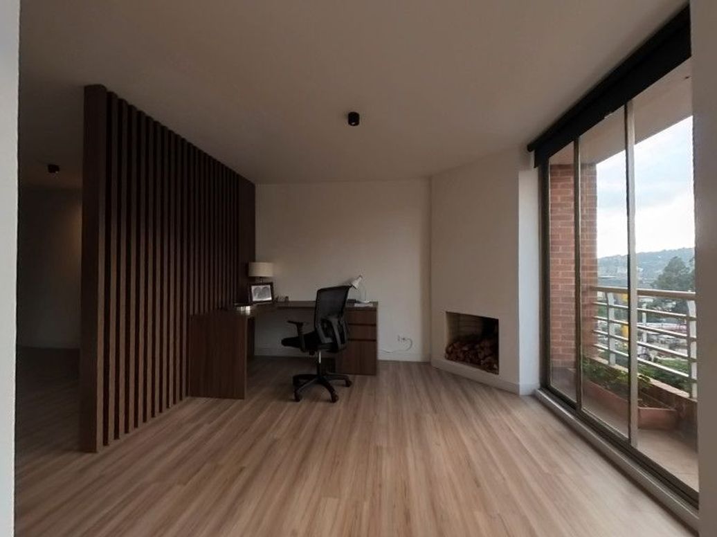 Apartamento de 3 alcobas en venta en El Plan, Bogotá, 196 m² · foto 5 de 20