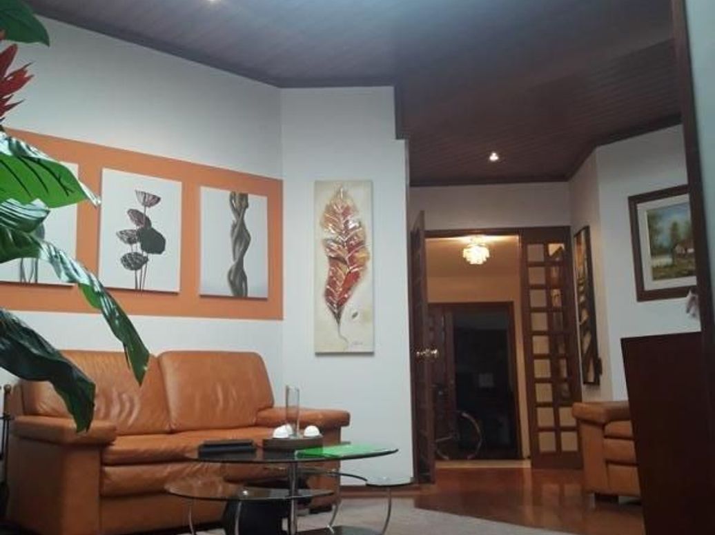 Apartamento de 4 alcobas en venta en Santa Barbara Central, Bogotá, 298 m² · foto 10 de 20