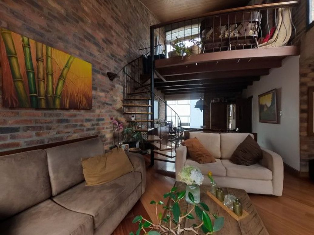 Casa de 3 alcobas en venta en Cedro Narvaez, Bogotá, 169 m² · foto 5 de 20