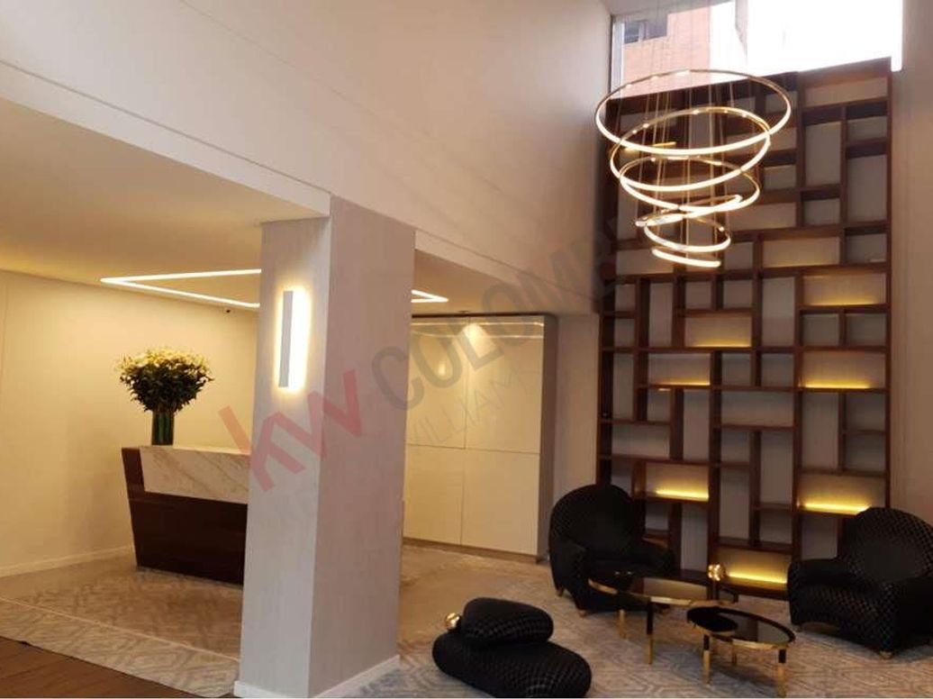 Apartamento de 2 alcobas en venta en La Cabrera, Bogotá, 147 m² · foto 2 de 20