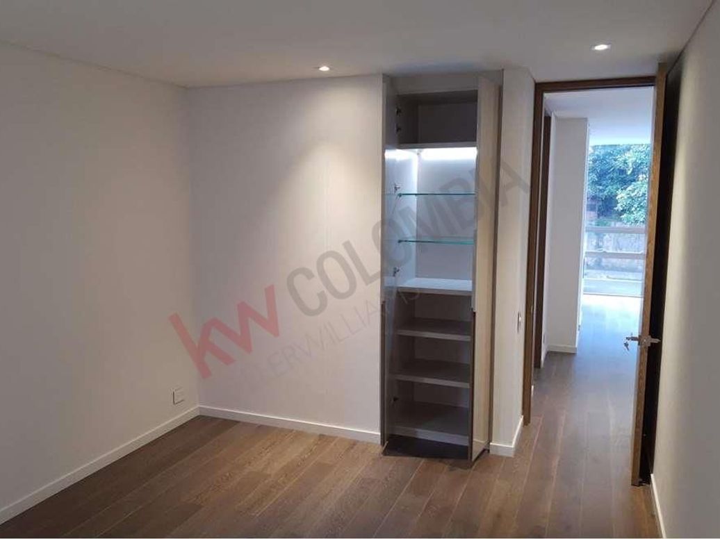 Apartamento de 2 alcobas en venta en La Cabrera, Bogotá, 147 m² · foto 12 de 20
